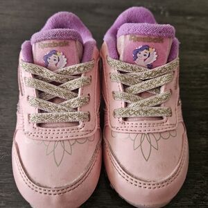 Reebok Kids Pink Sneakers with Purple Accents